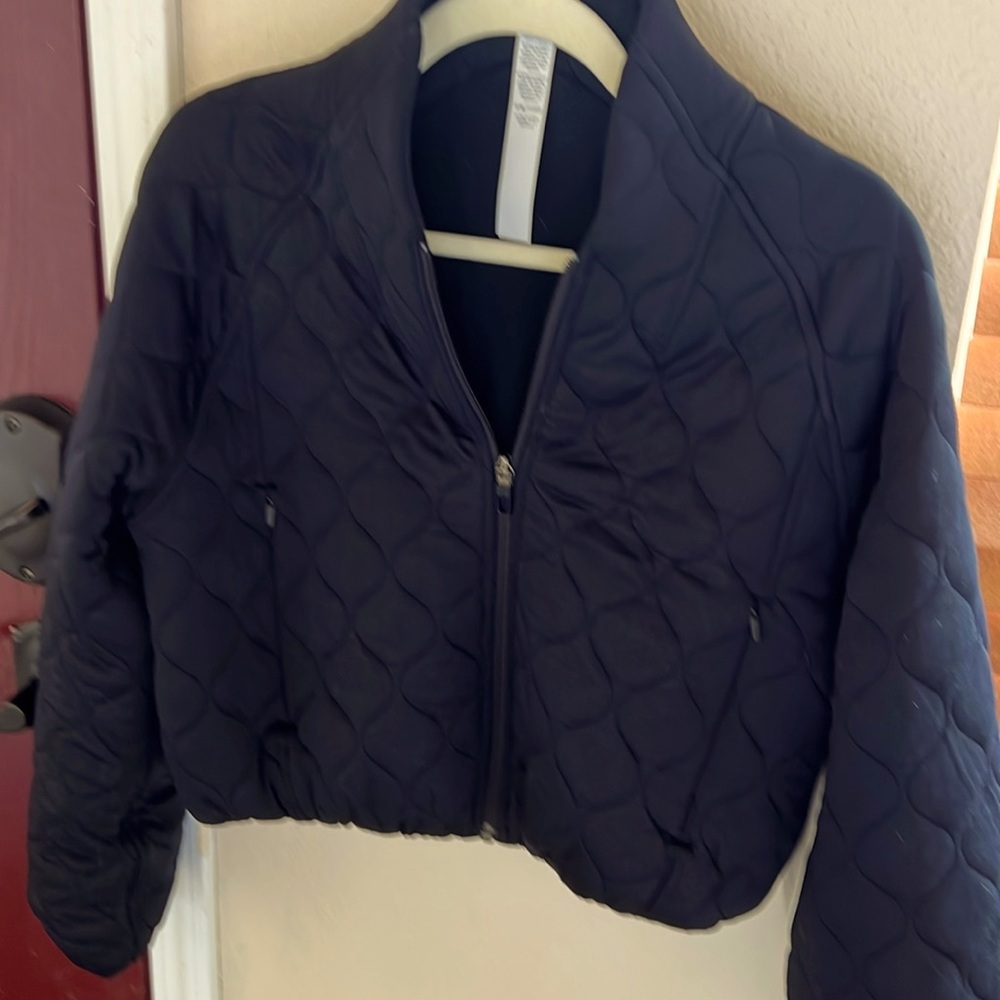 Lululemon quilted bomber jacket, size 2, black